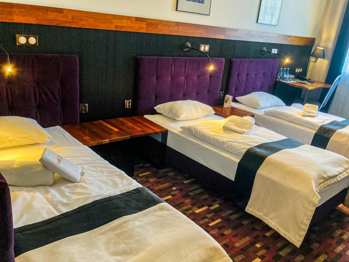 Hotel Modus Łaziska Górne Kültér fotó