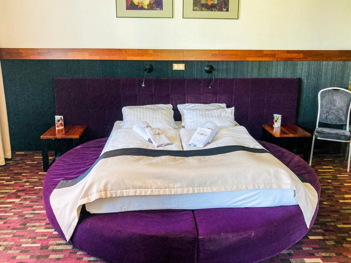 Hotel Modus Łaziska Górne Kültér fotó