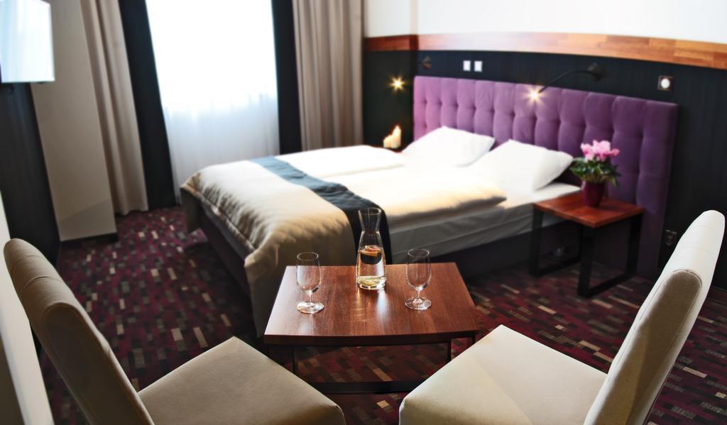 Hotel Modus Łaziska Górne Szoba fotó